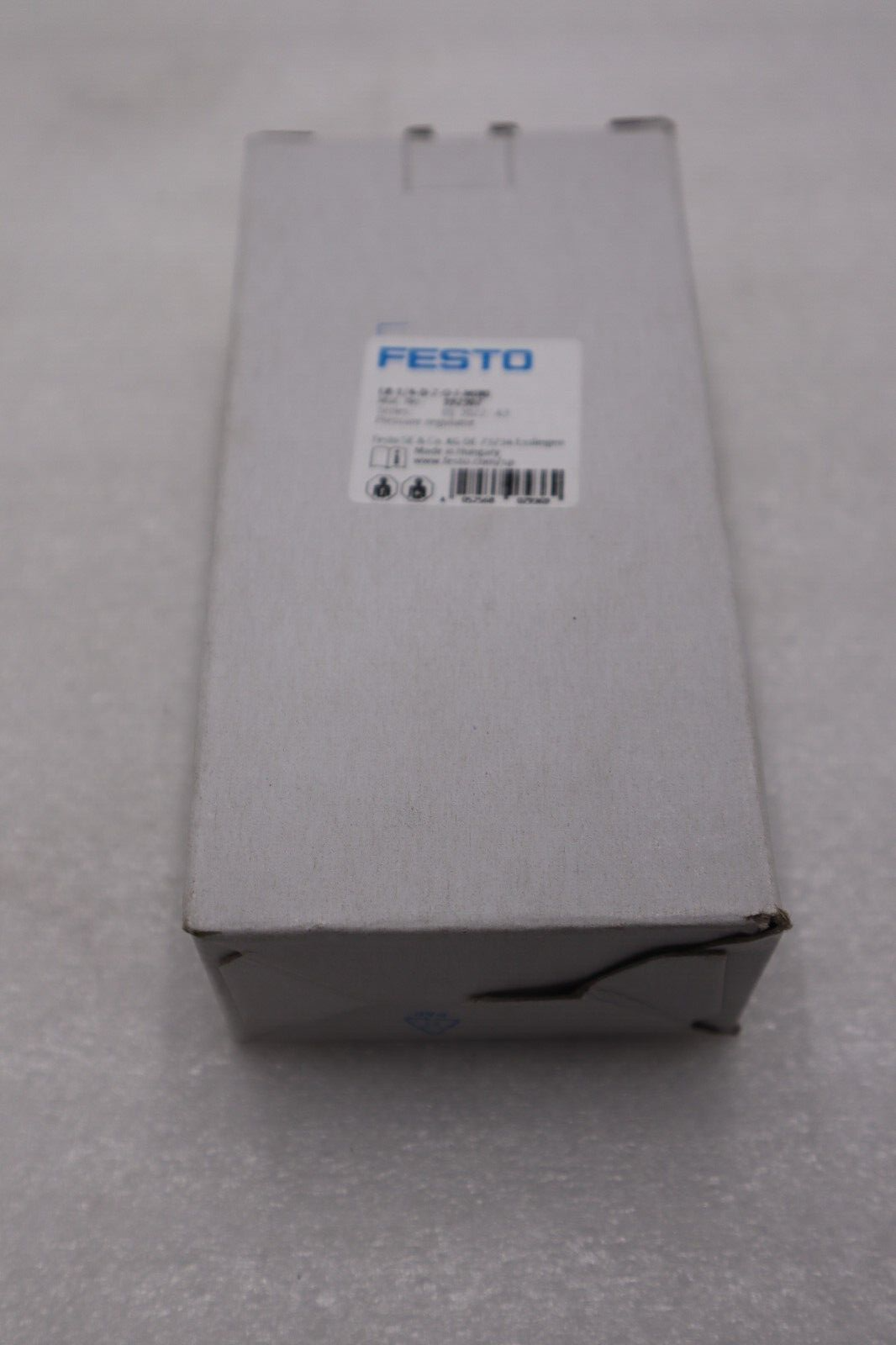 Used NEW OPEN BOX FESTO LR-1/4-D-7-O-I-MINI AIR PRESSURE REGULATOR STOCK K-607-A