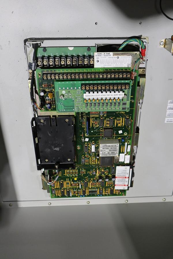 Used Allen Bradley Drive Enclosure 1336S-B015-AF-EN5 W/ 1336S DRIVE COMPONENTS S-634
