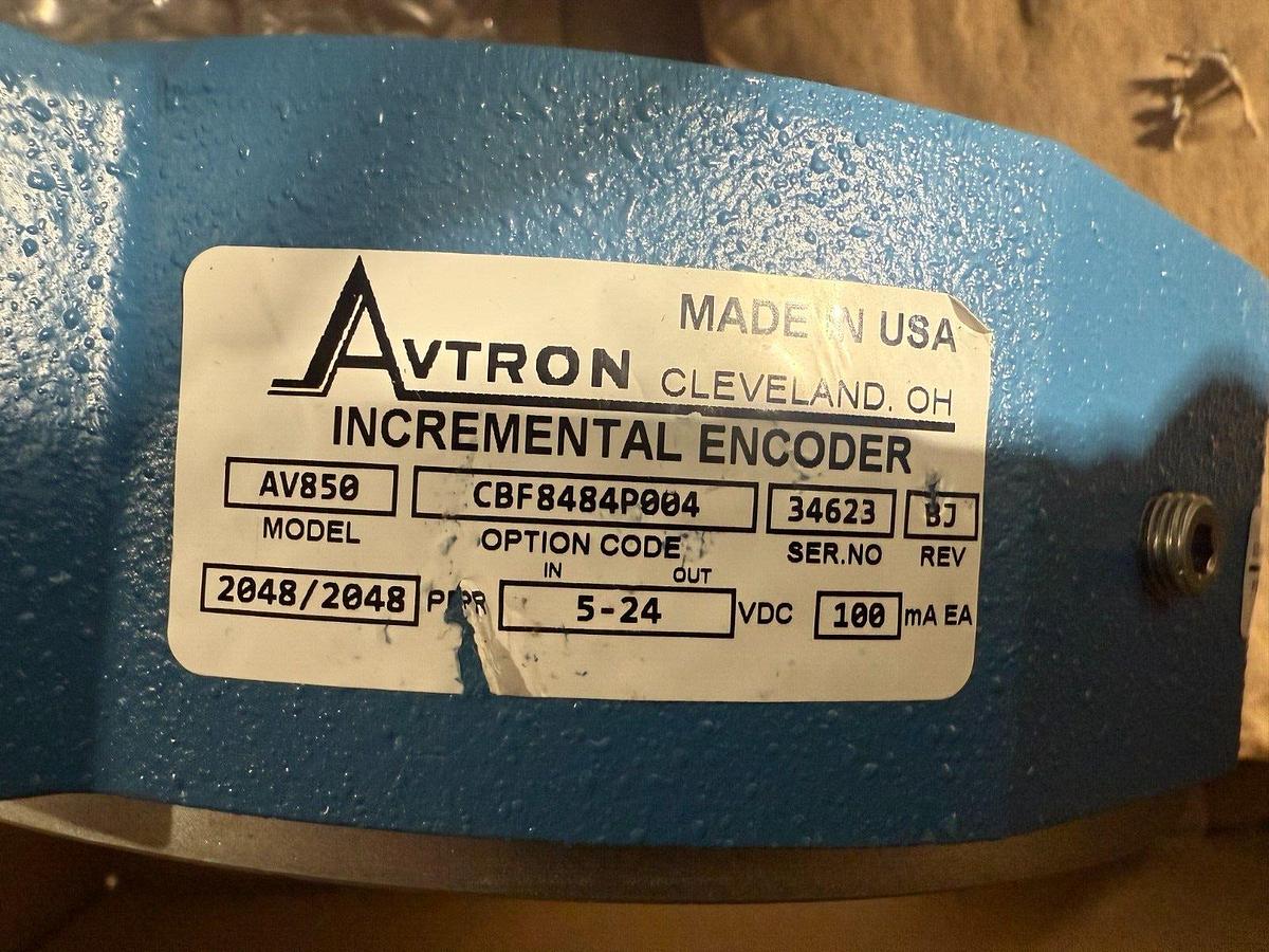 Used NEW AVTRON AV850 SMARTACH III 8-1/2" FACE MOUNT AV58P004 AV850CBF848P004 #G129A
