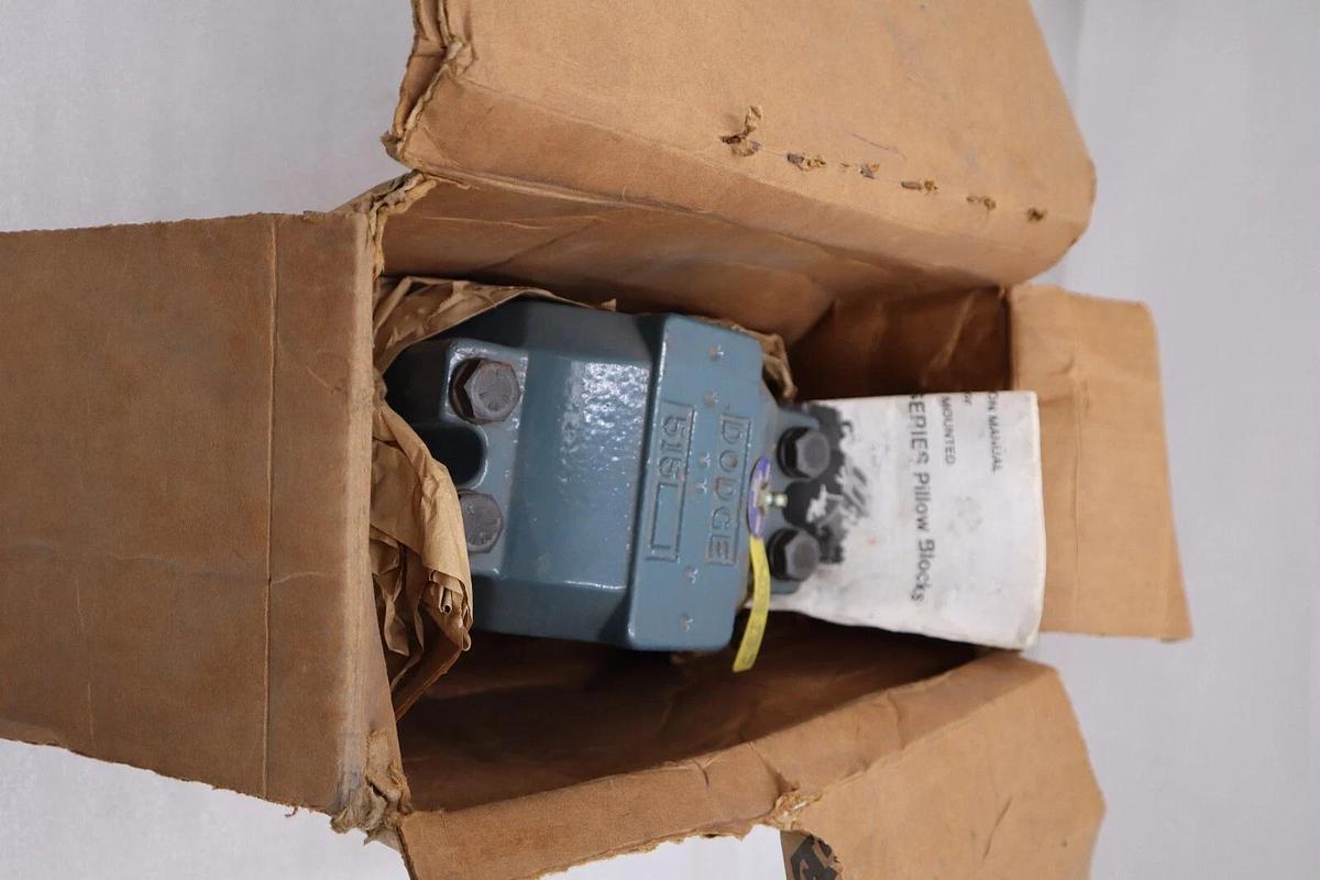Dodge HS2USAF515 Pillow Block Bearing 2 7/16” to 2 1/2” NEW IN BOX STOCK H722