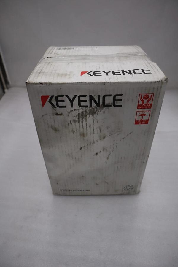 Used KEYENCE FD-GD150B 6" CLAMP ON GAS FLOW METER - STOCK GF215