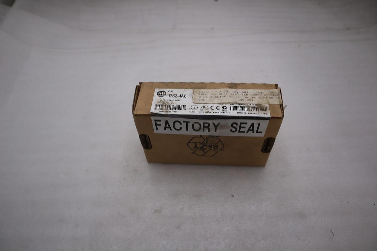 Used ALLEN BRADLEY AB 1762-IA8 MicroLogix 8-Point Digital Input Module STK K1661A