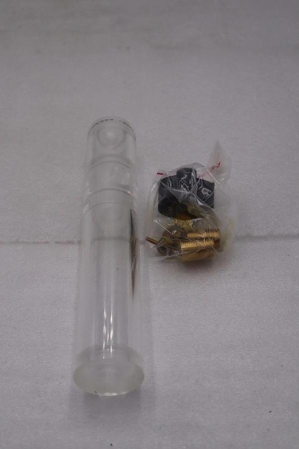 Des-Case Oil Sight Glass Level Monitoring DC-OSGL6DP 3/8"  #K-2200