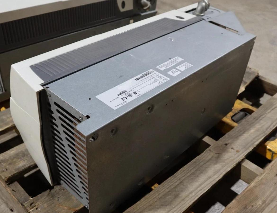 Used ABB ACH550-UH-125A-4 AC DRIVE 550 SERIES 3 PHASE 380-480 V AC STOCK HP143