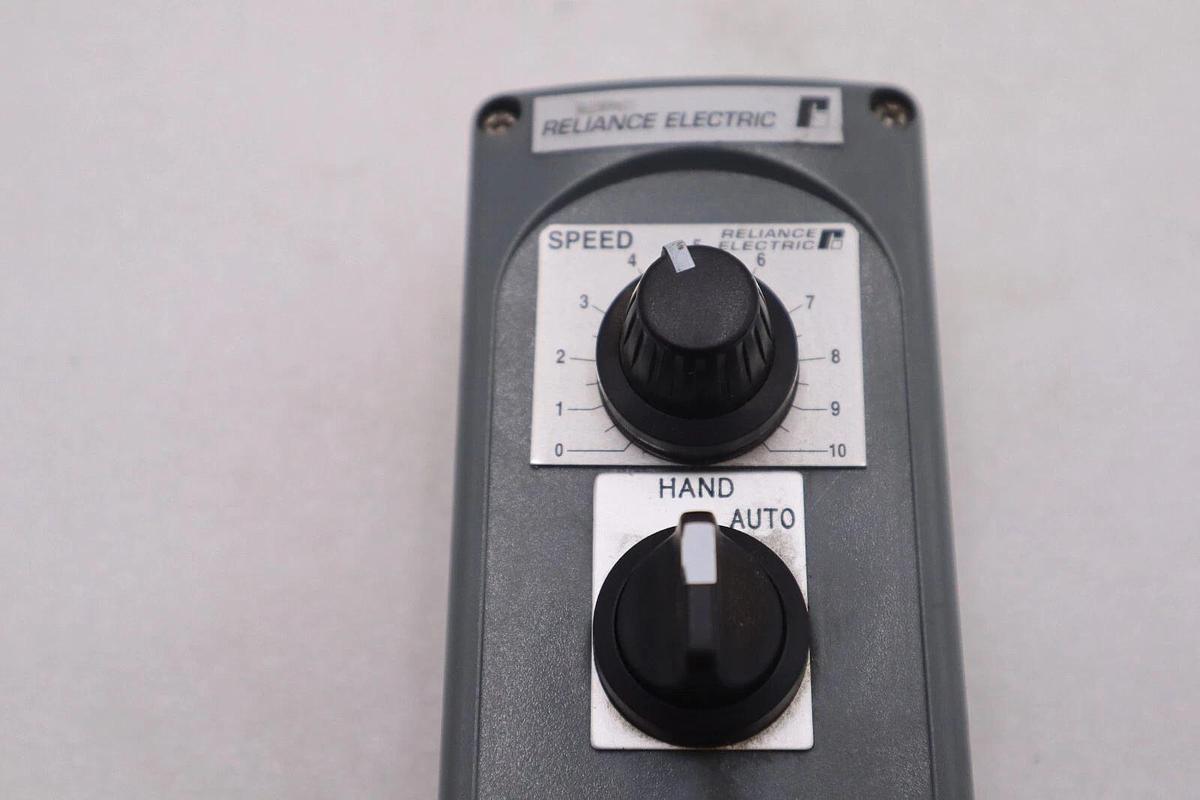 RELIANCE ELECTRIC START PUSH BUTTON STOCK #4097