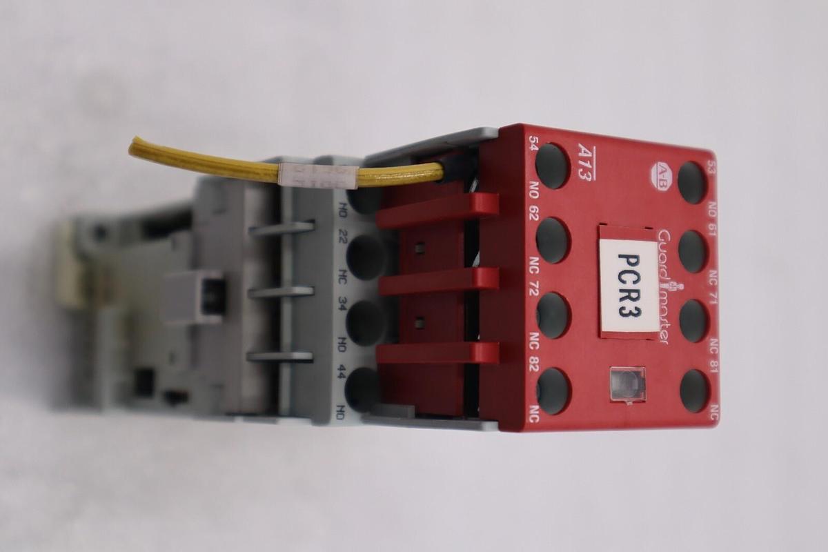Used ALLEN BRADLEY 700-CF310Z* SER. A RELAY COIL WITH AB 100S-F SER. B STOCK L-481-C