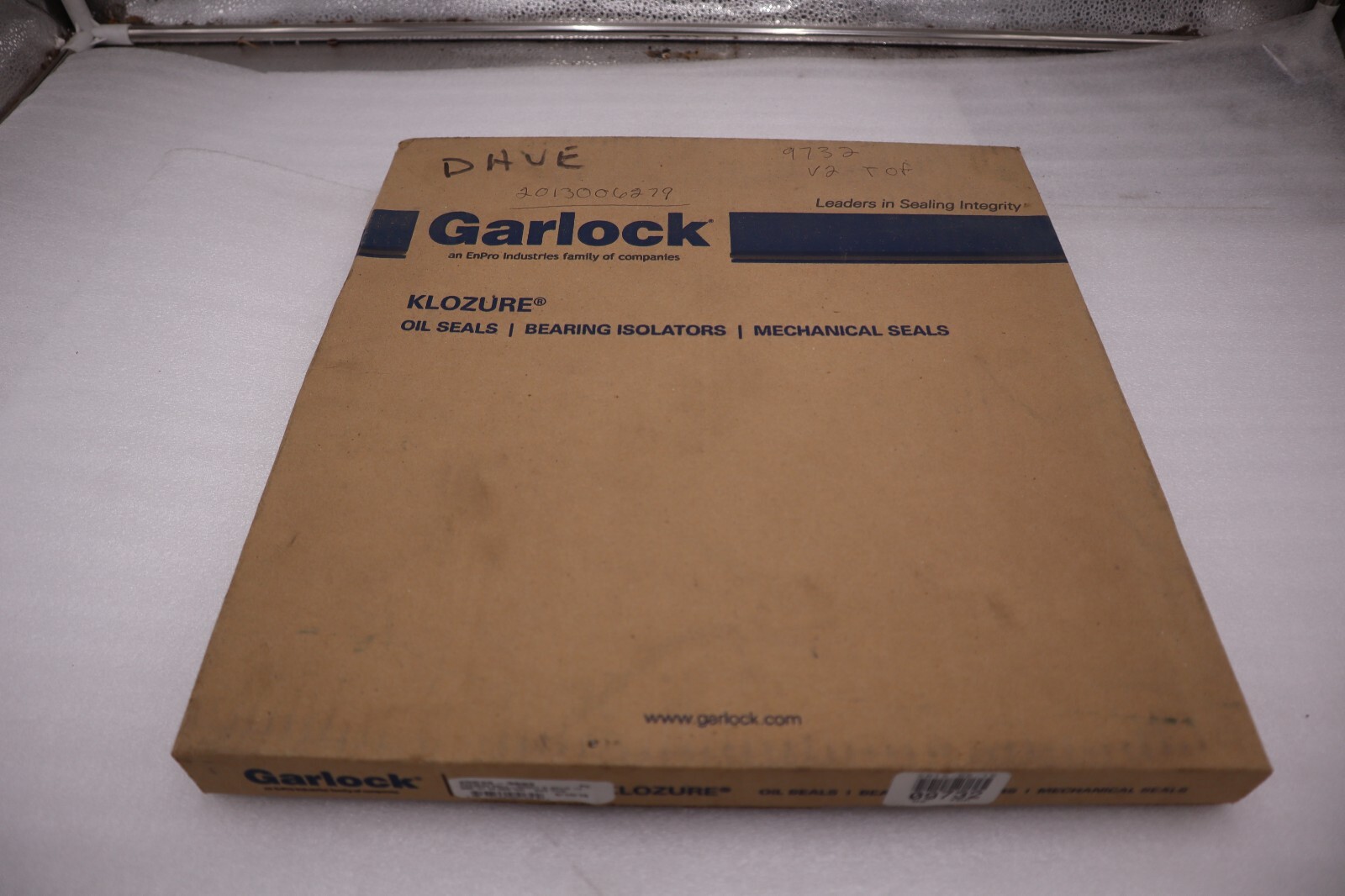 NEW IN BOX GARLOCK 25003-3693 LARGE BORE SEAL STOCK 3784A