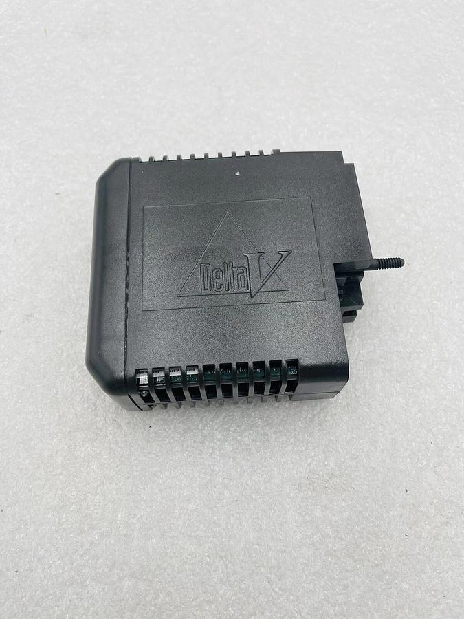 Used EMERSON DELTAV KJ3221X1-BA1 AO CARD 8 CH 4-20 MA HART SER 2 #K-2495