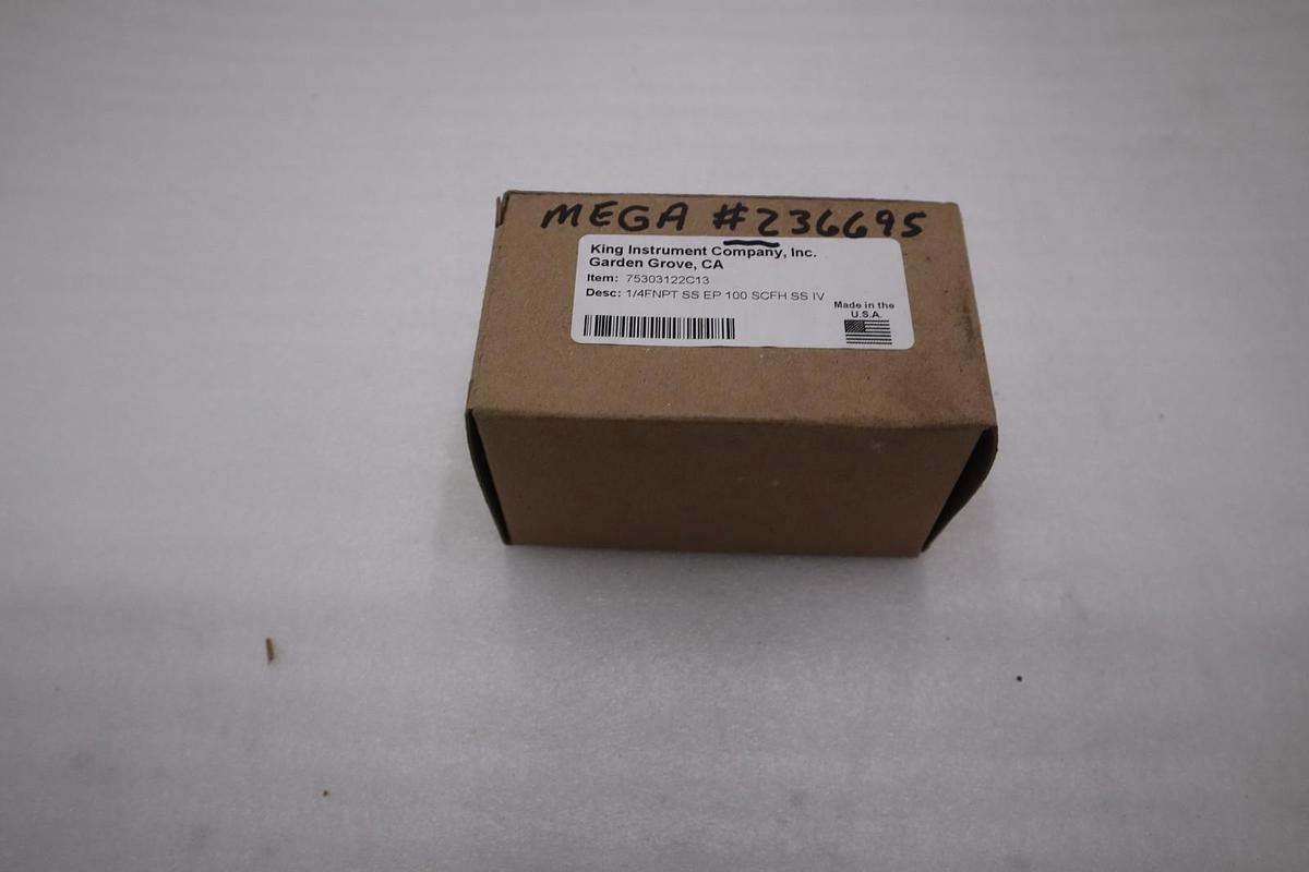 Used NEW OPEN BOX KING INSTRUMENT 75303122C13 Acrylic Tube Flow Meter STK GF731