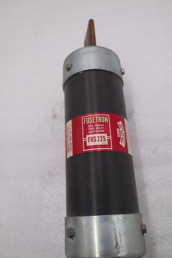 Used NEW OPEN BOX BUSSMANN FUSETRON FRS 225 - 600 V - 225 A TIME DELAY FUSE STK K3539