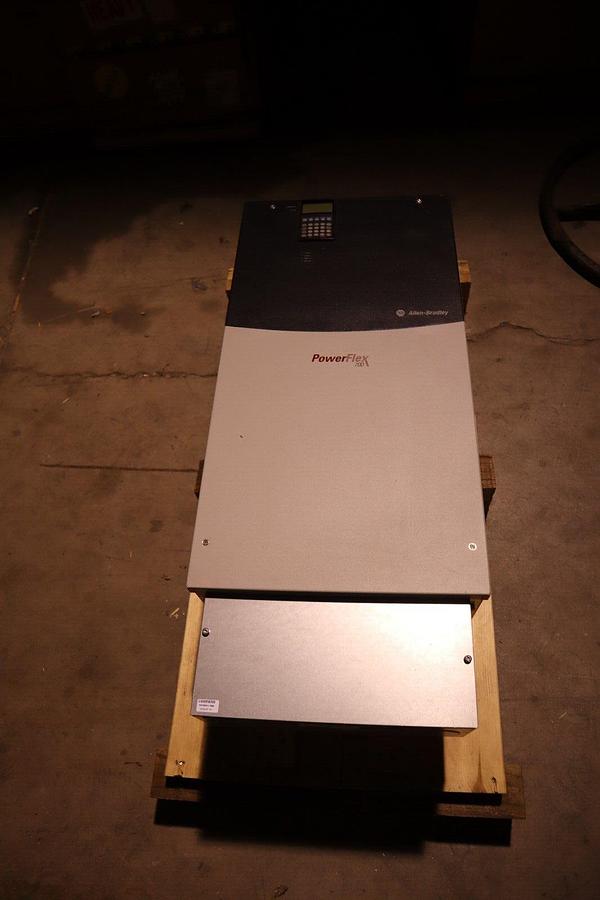 Used ALLEN BRADLEY 20BD180A3ANNANC1 POWERFLEX 700 DRIVE VFD 150 HP NEW UNIT #S-232