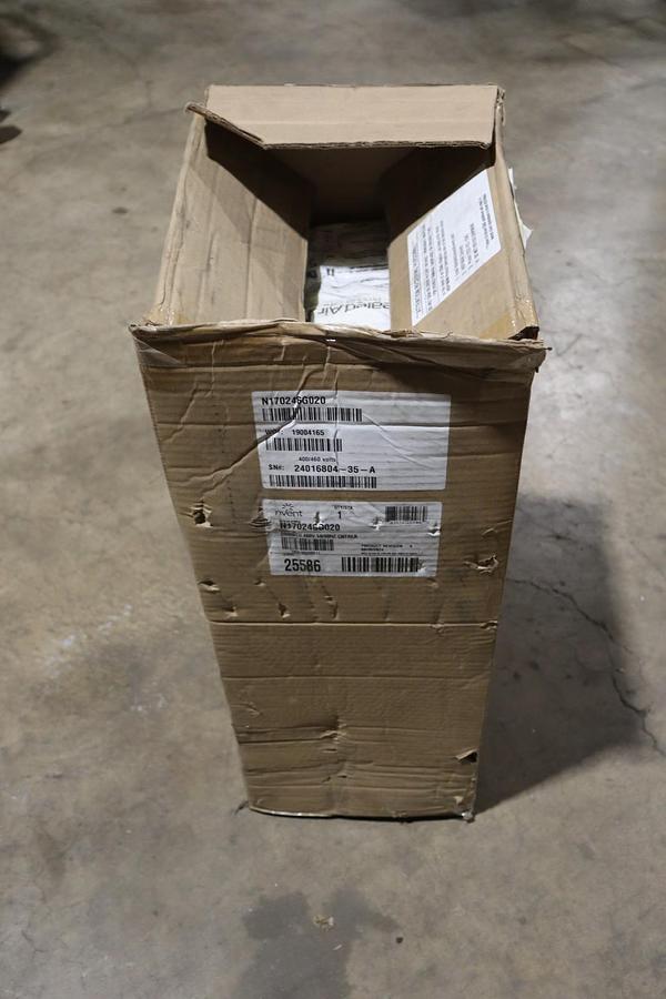Used NVENT N170246G020 2000 BTU 460V 50 60 HZ AIR CONDITIONER NEW IN BOX STOCK HP-177