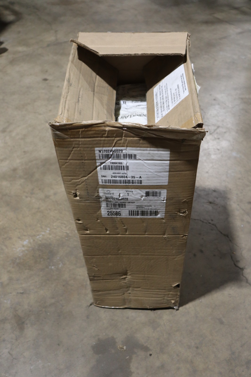 Used NVENT N170246G020 2000 BTU 460V 50 60 HZ AIR CONDITIONER NEW IN BOX STOCK HP-177