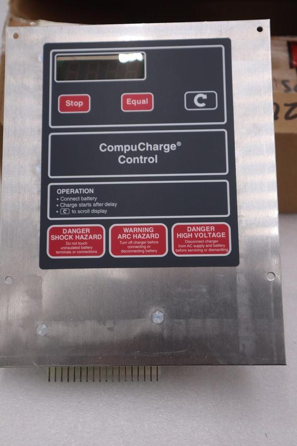 Used COMPUCHARGE CONTROL BATTERY CHARGING PANEL NEW STOCK G462
