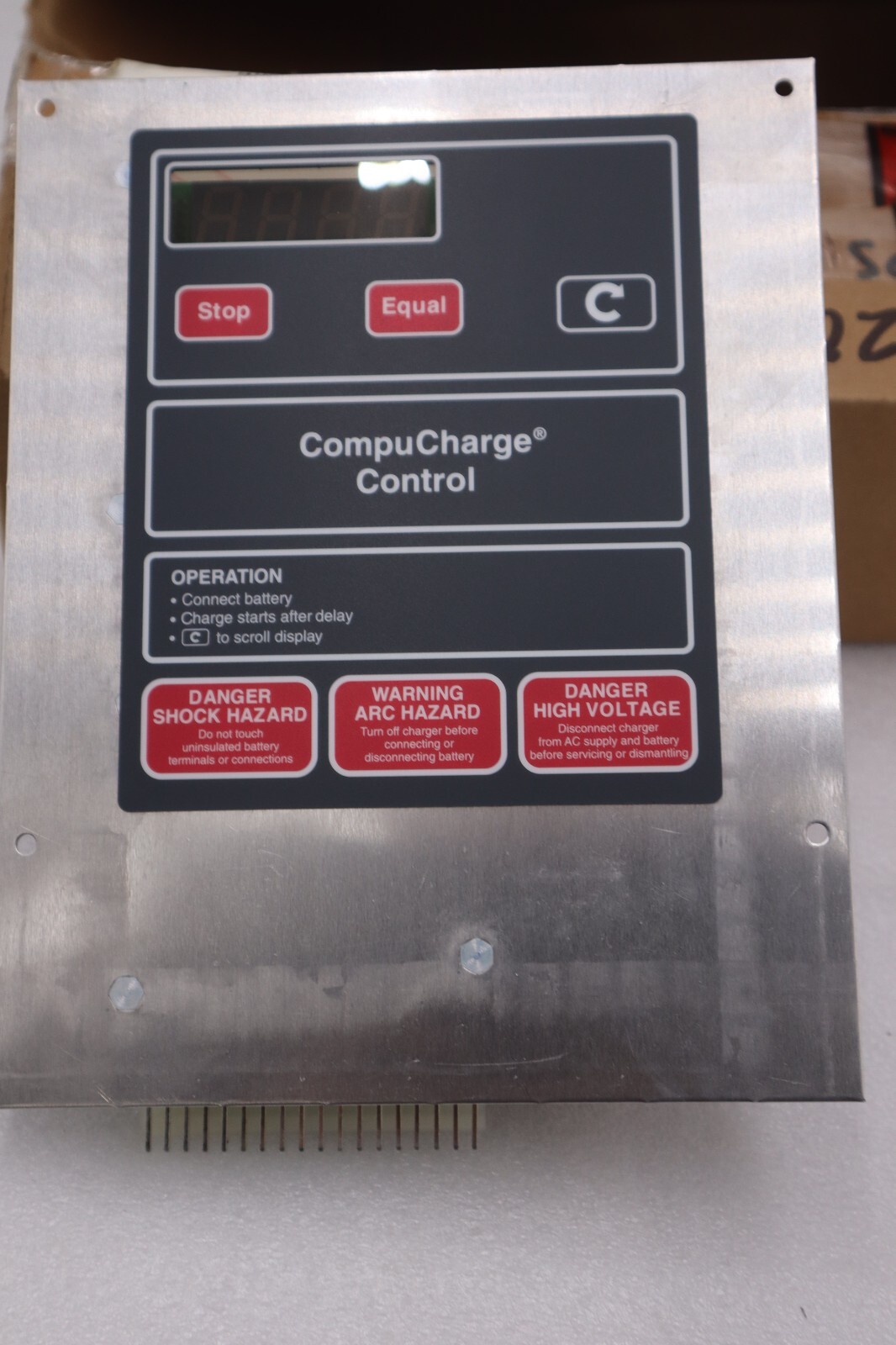 Used COMPUCHARGE CONTROL BATTERY CHARGING PANEL NEW STOCK G462