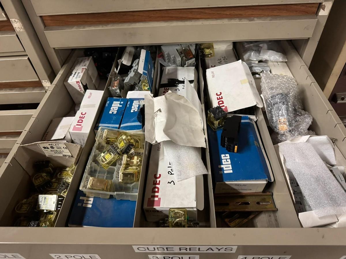 Used VIDMAR STYLE MICROFORM FILE CABINET 10 DRAWER (NO CONTENTS)