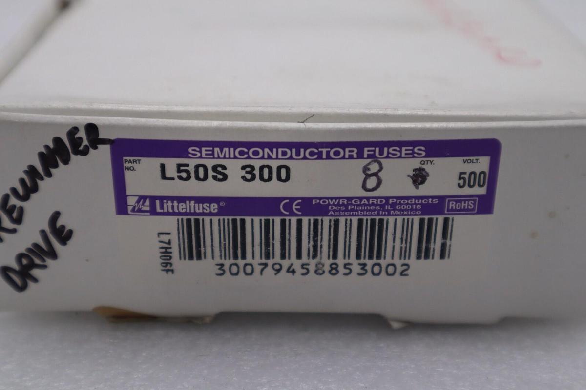 Used NEW OPEN BOX Littelfuse L50S300 L50S-300 300A 500V Fuse LOT OF 8 STOCK 5841