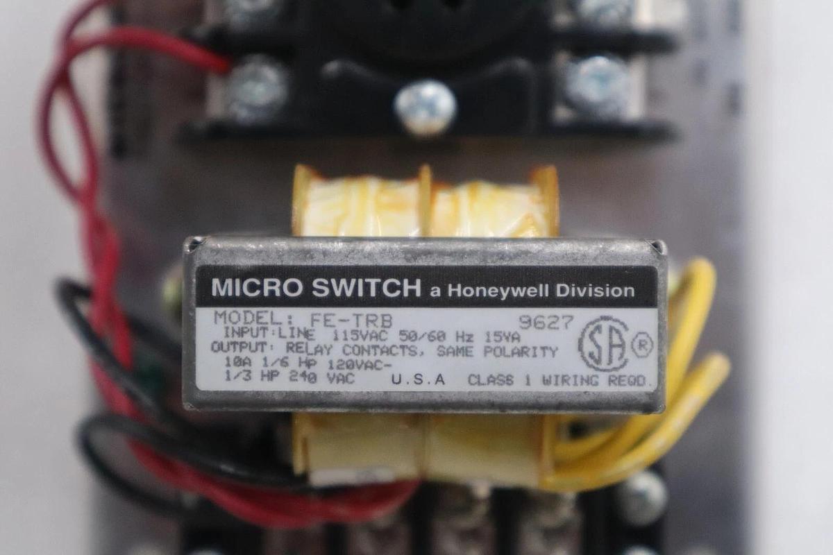 Used NEW HONEYWELL MICRO SWITCH  FE-TRB CONTROL BASE MODULE STOCK 4542