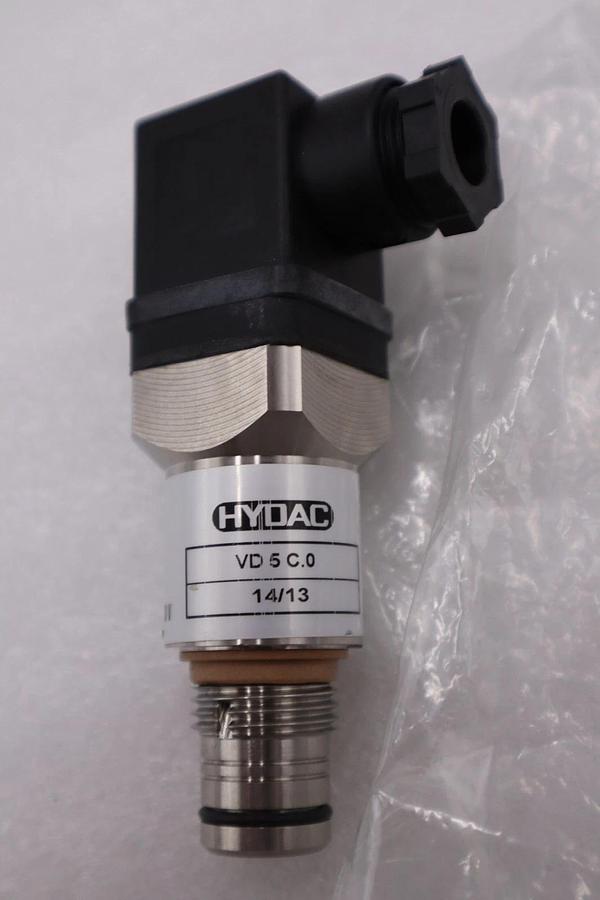 NEW OPEN BOX HYDAC VD 5 C.0 Differential Pressure Indicator STK H1196A