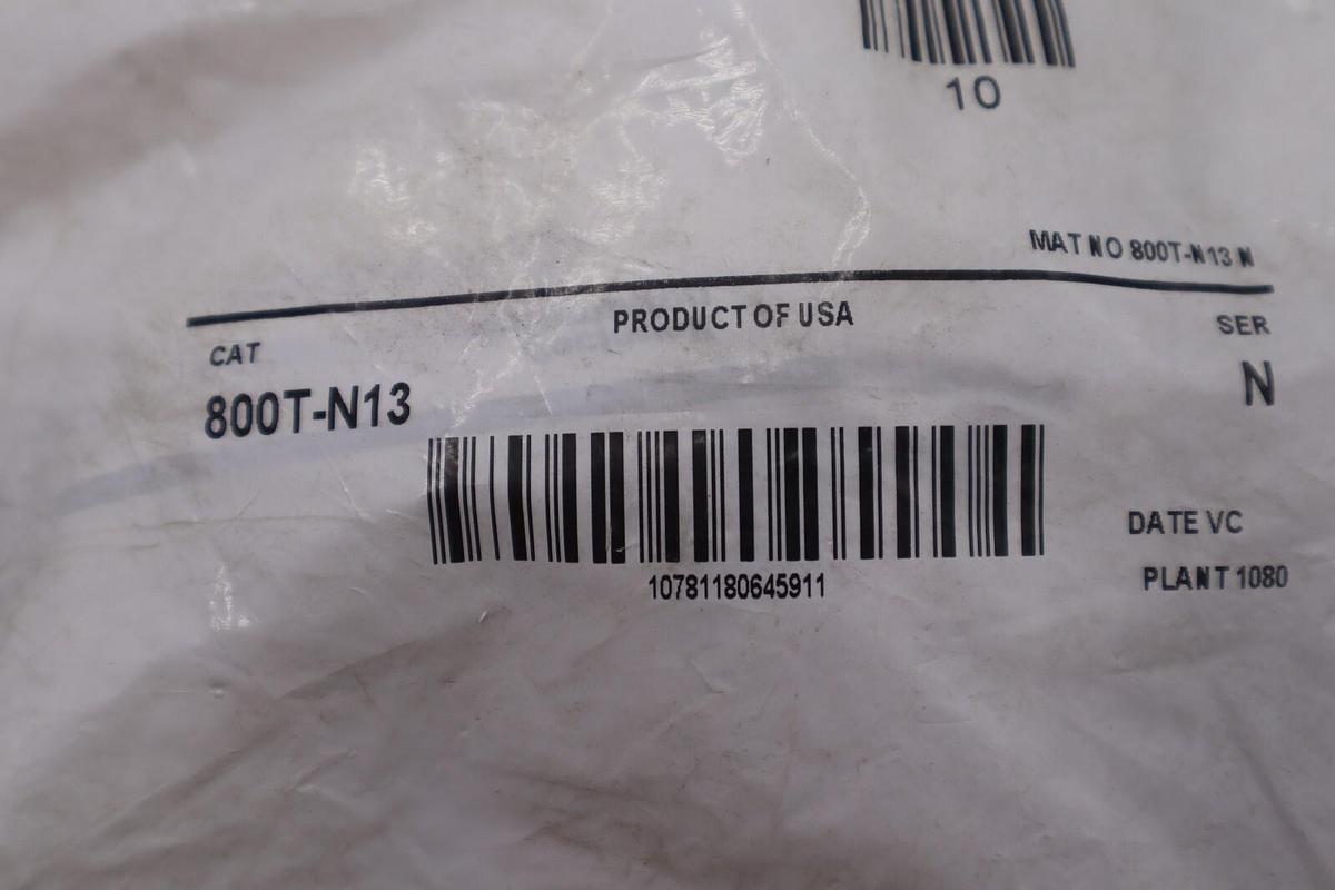Used Allen-Bradley 800T-N13 SER N Pushbutton Guard NO 800T-N13 New Open Box #3546