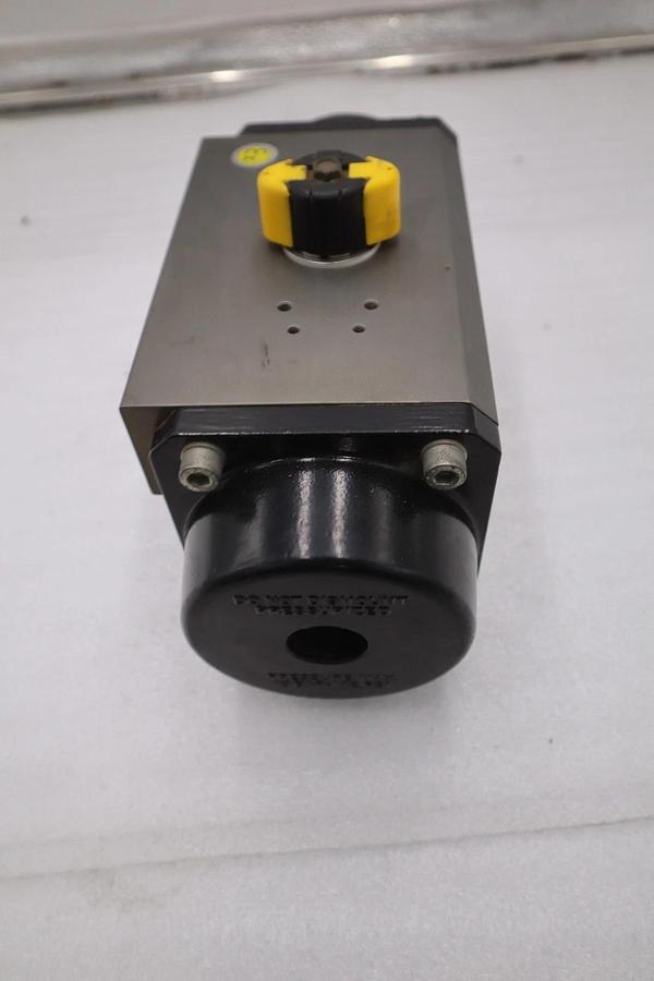 NEW OPEN BOX SHARPE CONTROL SP100N 50116 STK 5742CC