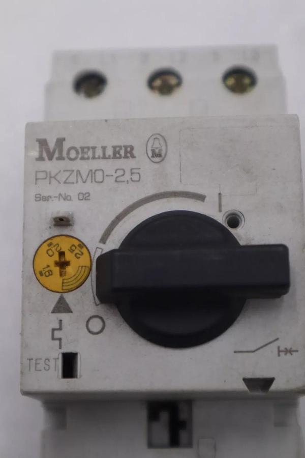 Used LOT OF TWO MOELLER MOTOR STARTER 3 POLE PKZMO-2.5 STOCK K-3450