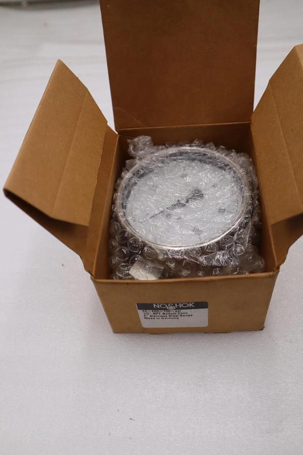 4" NOSHOK 40-400-100-psi Pressure Gauge 1/2" NPT STOCK H1023