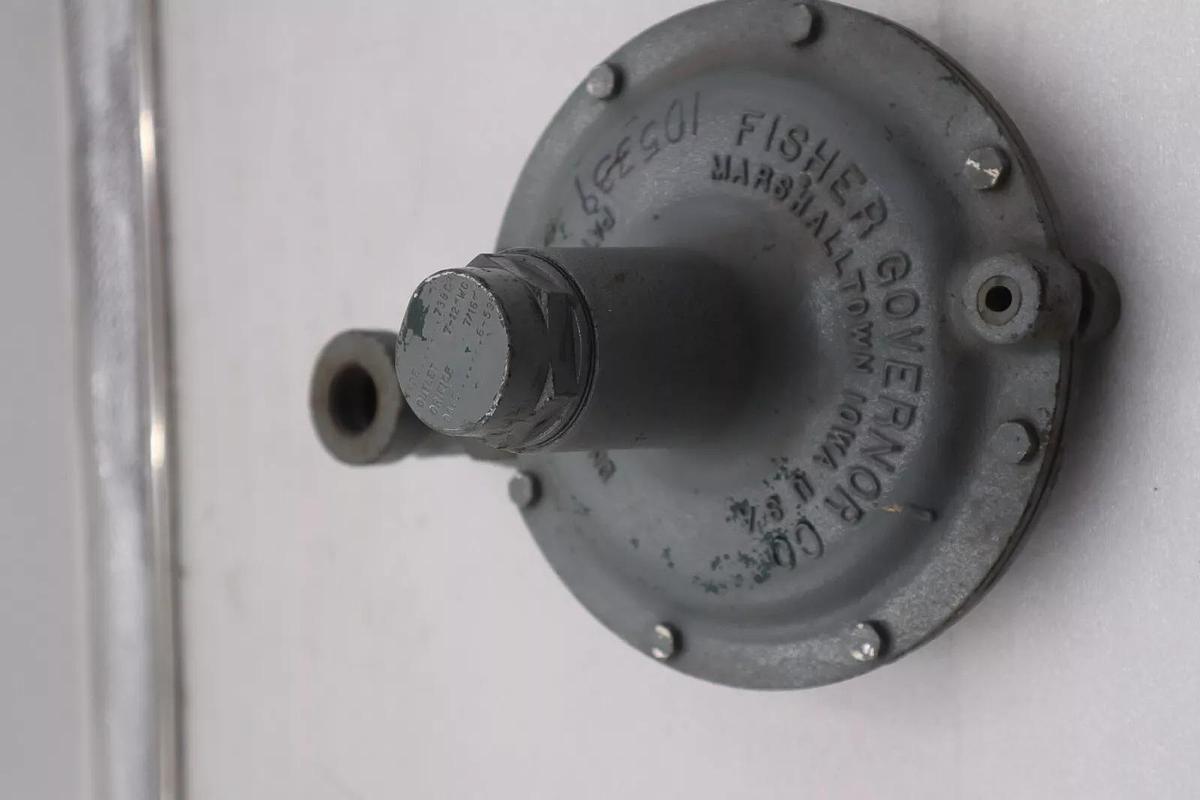 Used Fisher Governor Series Pressure Regulator Type 739C7 Outlet 7-12" WC #3640
