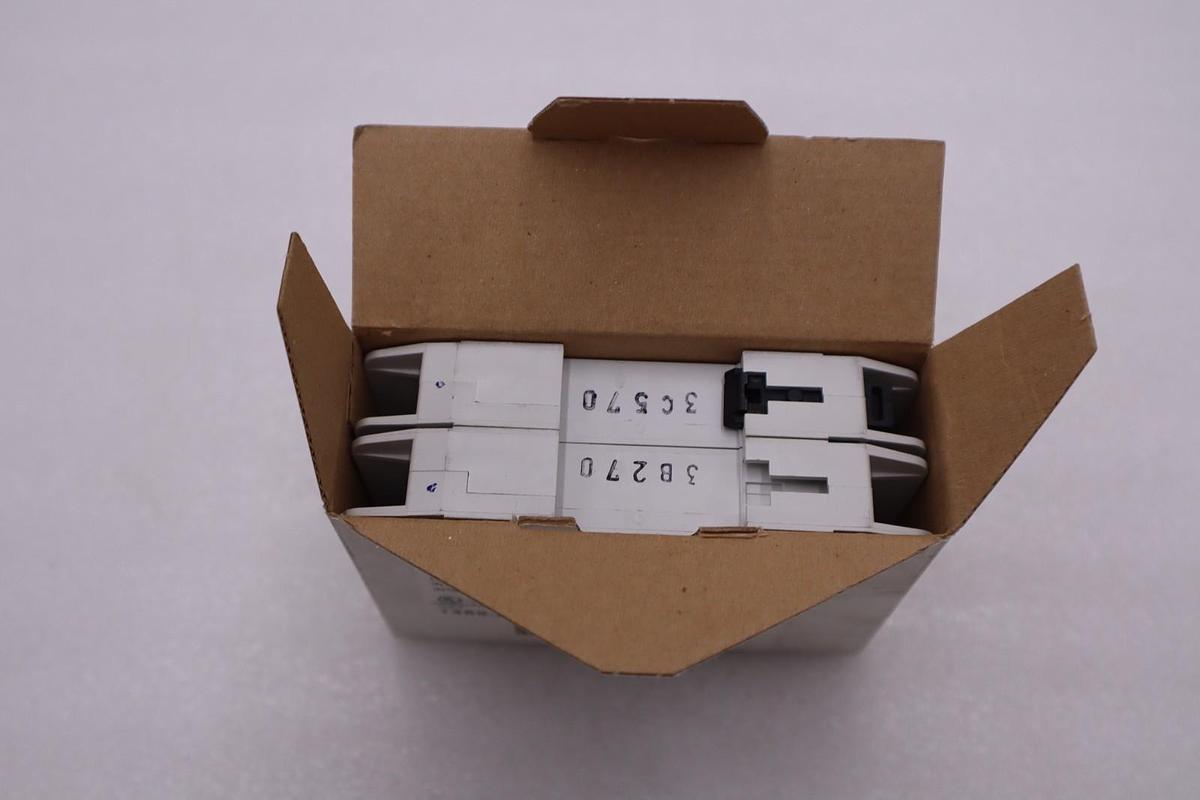 Used NEW OPEN BOX AB Allen Bradley 1489-A2D070 Circuit Breaker STOCK H972A