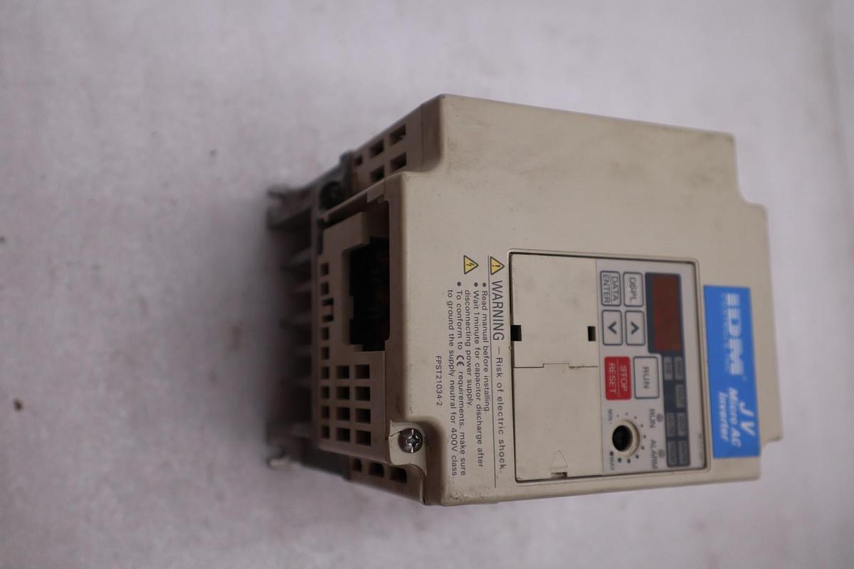 Used NEW OPEN BOX YASKAWA DRIVE CIMR-J7AU40P7 STOCK K-4065
