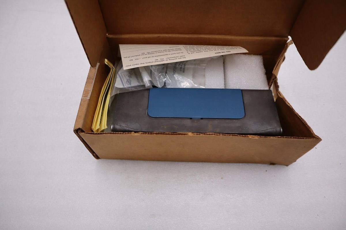 NEW IN BOX REXROTH GS-030061-02440 STOCK H466