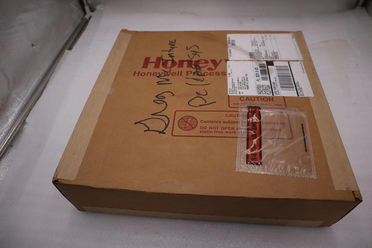 NEW IN BOX HONEYWELL 51304485-150 DIGITAL INPUT BOARD STOCK G175