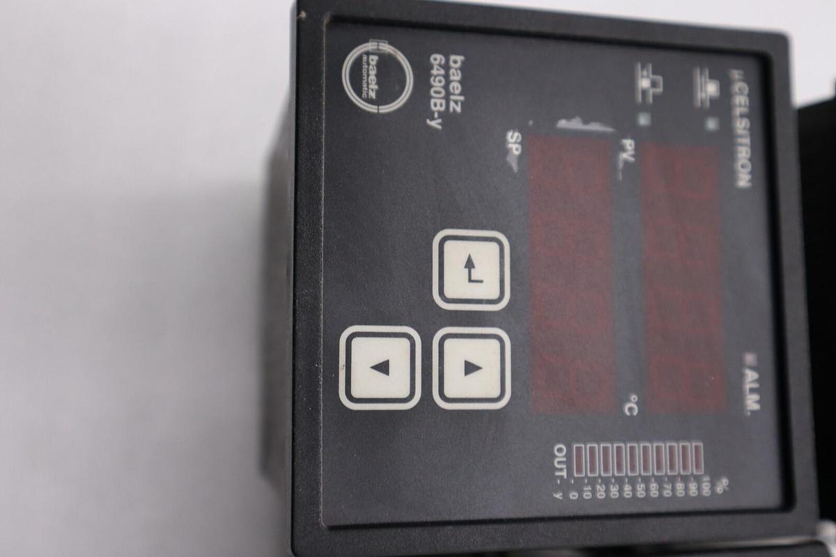 Used Baelz Automatic Thermostat 6490B-Y 3-2.4-230 Temperature Controller Stock K3001A