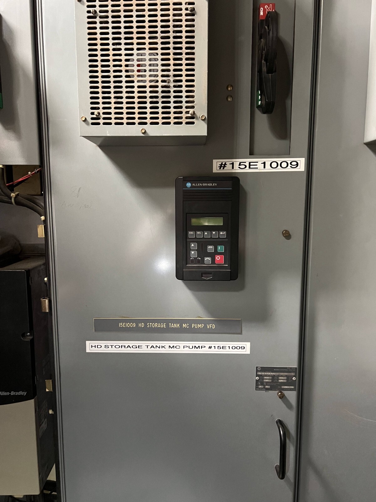 Used Allen-Bradley 1336 AC Drive 1336F-B100-AN-EN 100 HP 460V USED VFD SER A