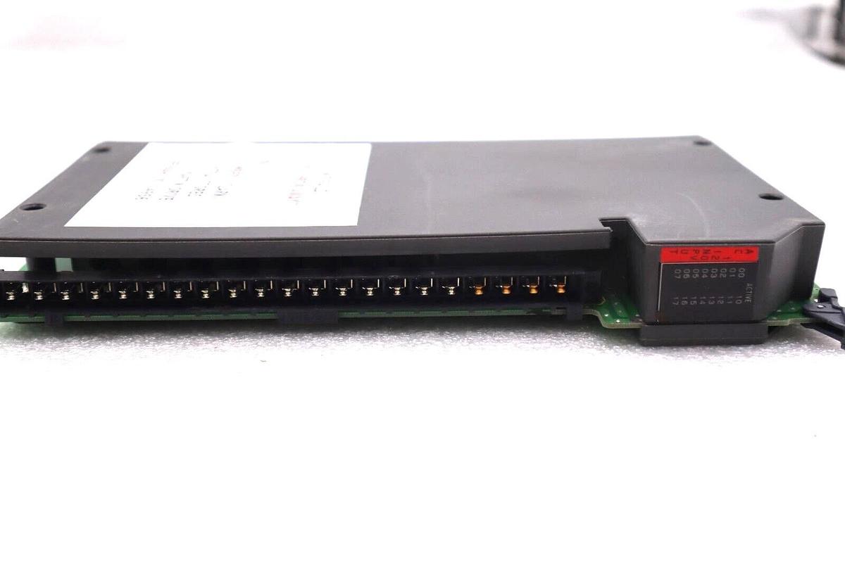 Used ALLEN BRADLEY 1771-IAD SERIES D 120V AC/DC INPUT MODULE REV C01 STOCK #1788
