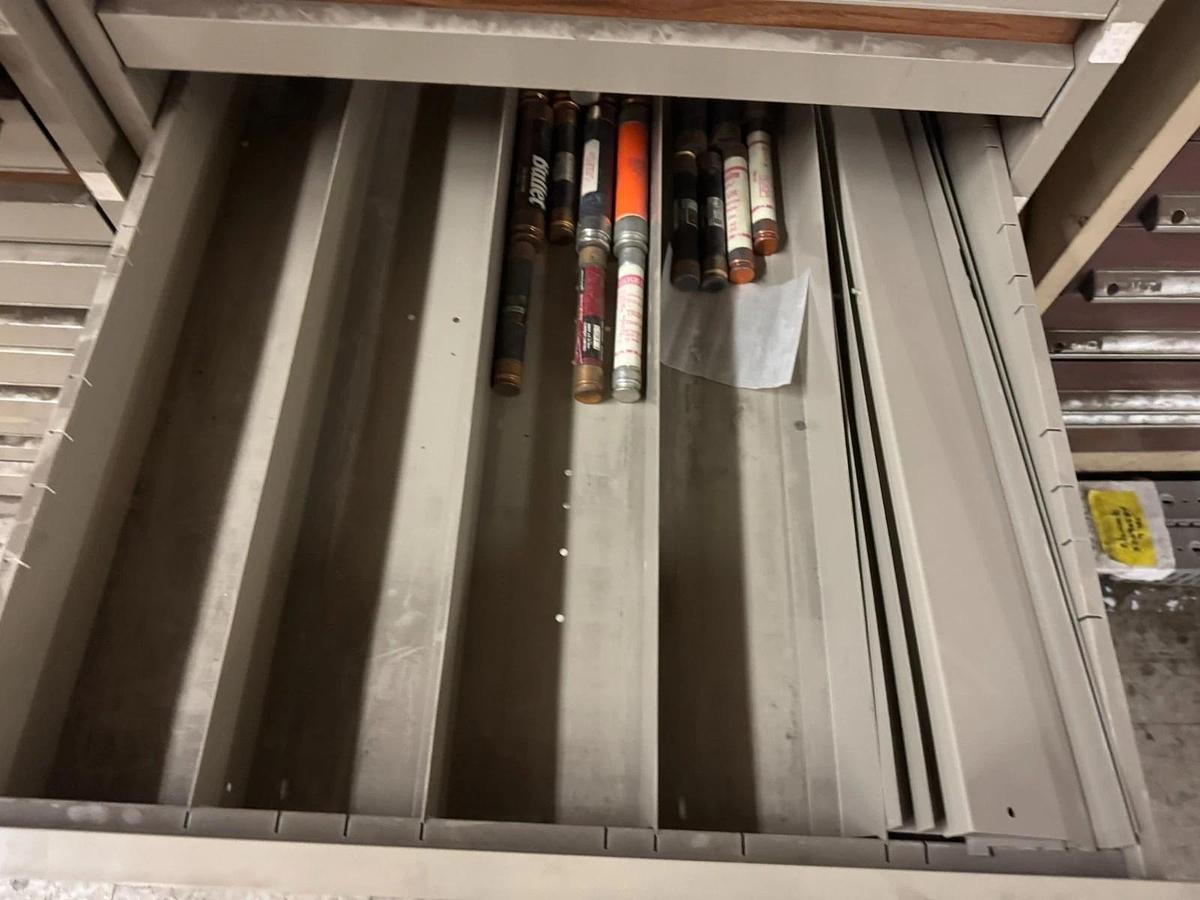 Used VIDMAR STYLE MICROFORM FILE CABINET 10 DRAWER (NO CONTENTS)