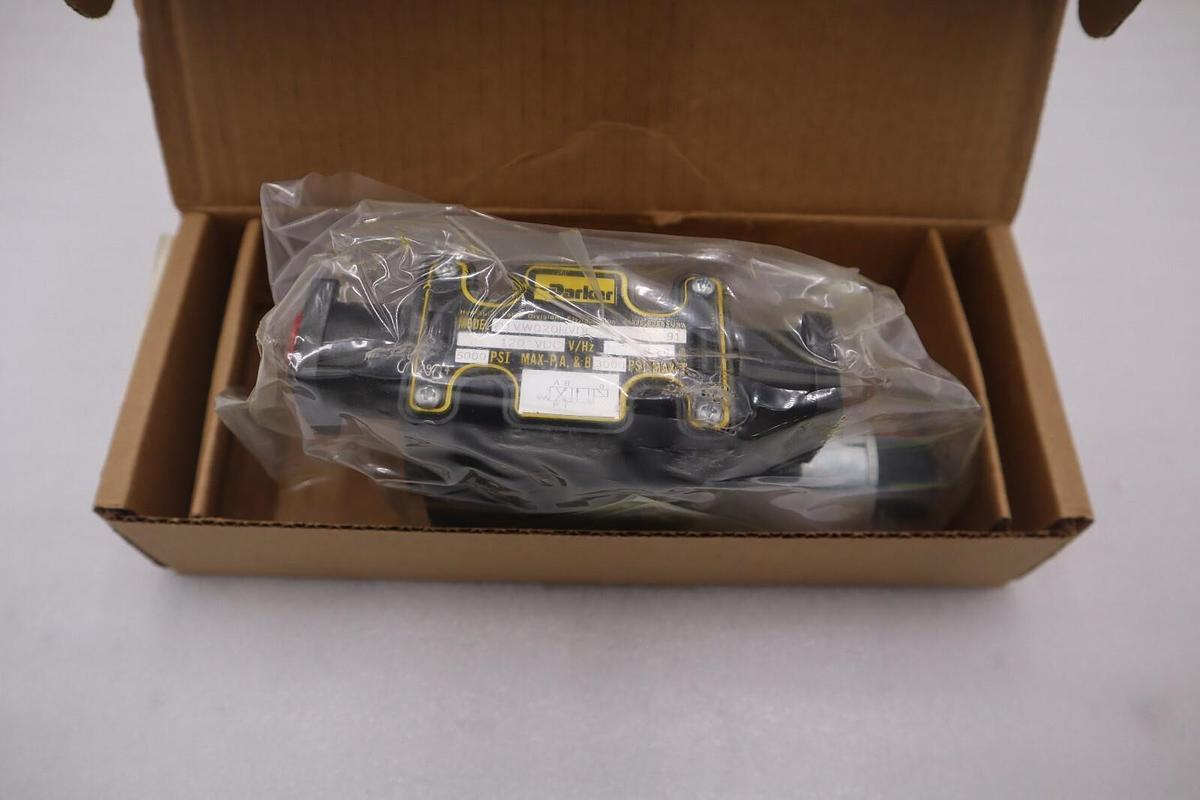 Used Parker D1VW020HVDC Parker DIR CNTRL SO NEW WITH BOX STOCK G347A