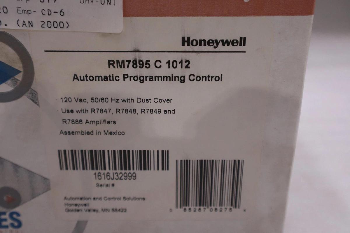 New OPEN BOX Honeywell RM7895C1012 RM7895 C 1012 Burner Control STK GF1037