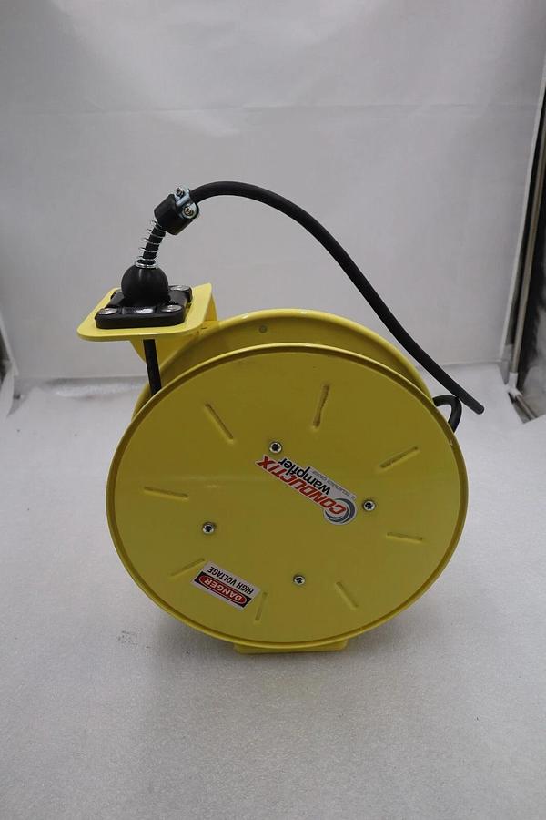 Used CONDUCTIX WAMPFLER 121160302511 / 1075128301002 125V 10A 1250W NEMA 2 #4195