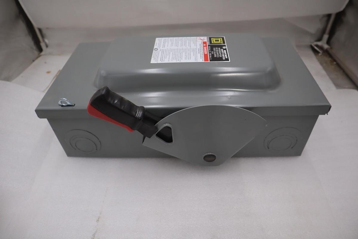 Used SQUARE D CH362 - NEW NO BOX - STOCK SGF132