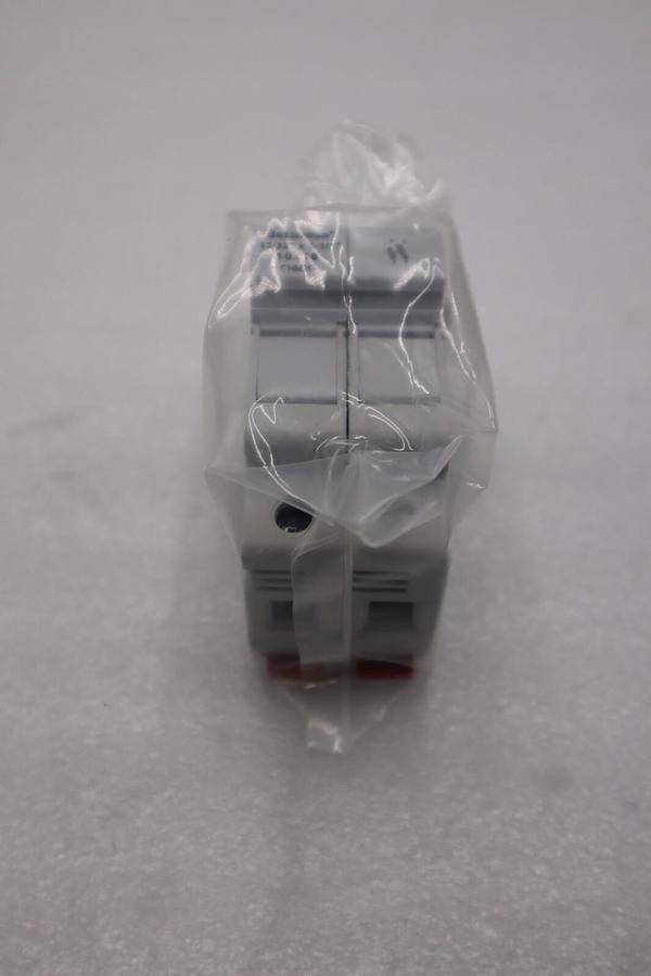 LOT OF 2 - Bussmann CHM2D 2 Pole Fuse Holder STOCK G638A