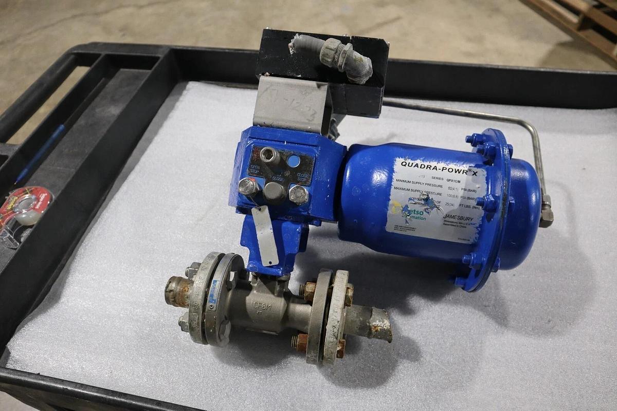 Used 1" Jamesbury Stainless Ball Valve QUADRA-POWR II STOCK S-620