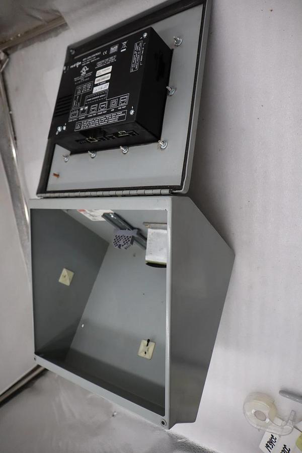 Used Red Lion Controls G306A HMI Operator Interface Console Display Panel G306A000