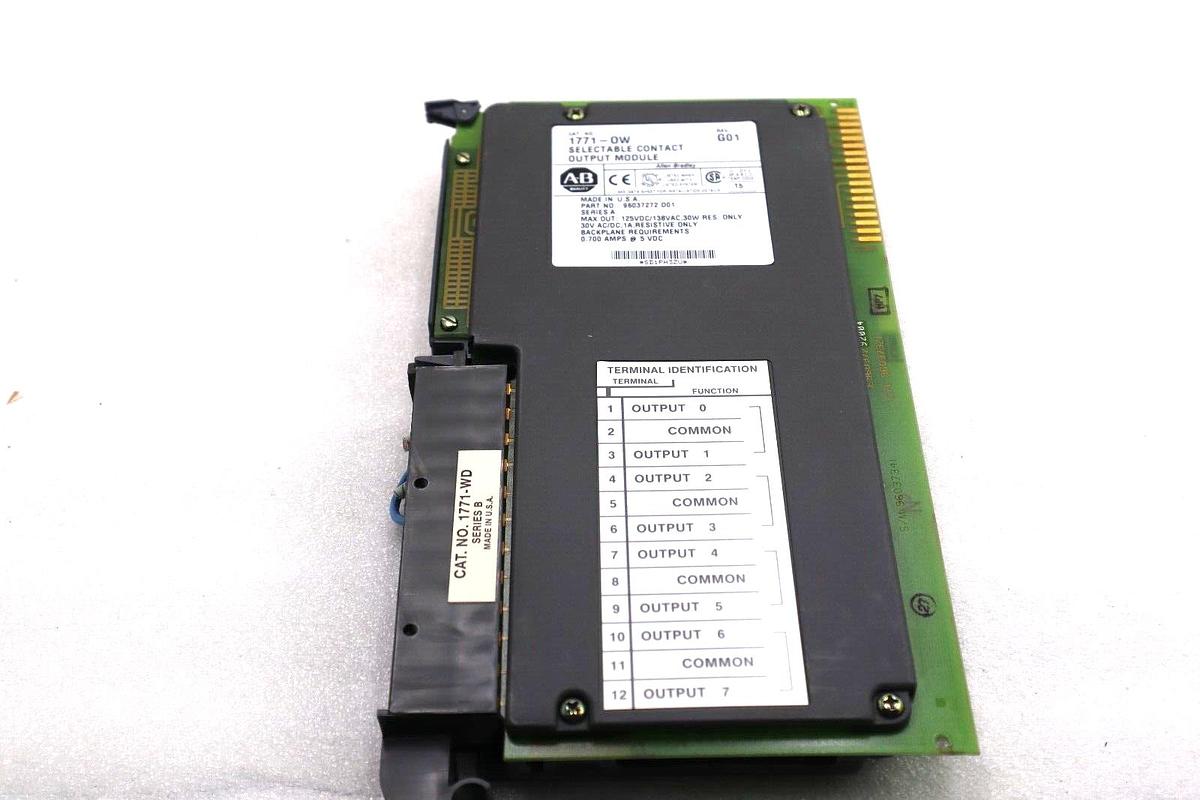 Used ALLEN BRADLEY 1771-0W SELECTABLE CONTACT OUTPUT MODULE SER A STOCK #1794
