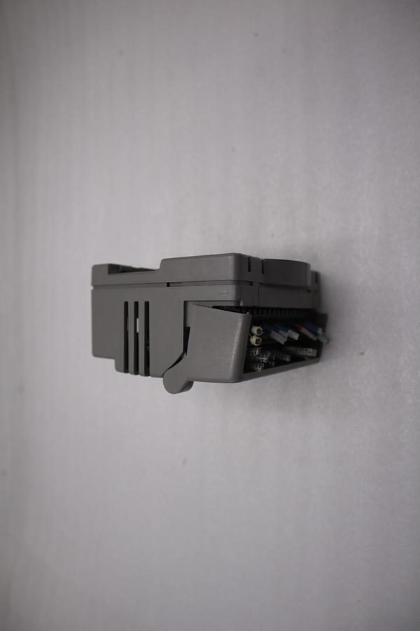 Used Giddings & Lewis M.1300.7372 R1 Input Module 24VDC SINK/SOURCE STOCK 5181A