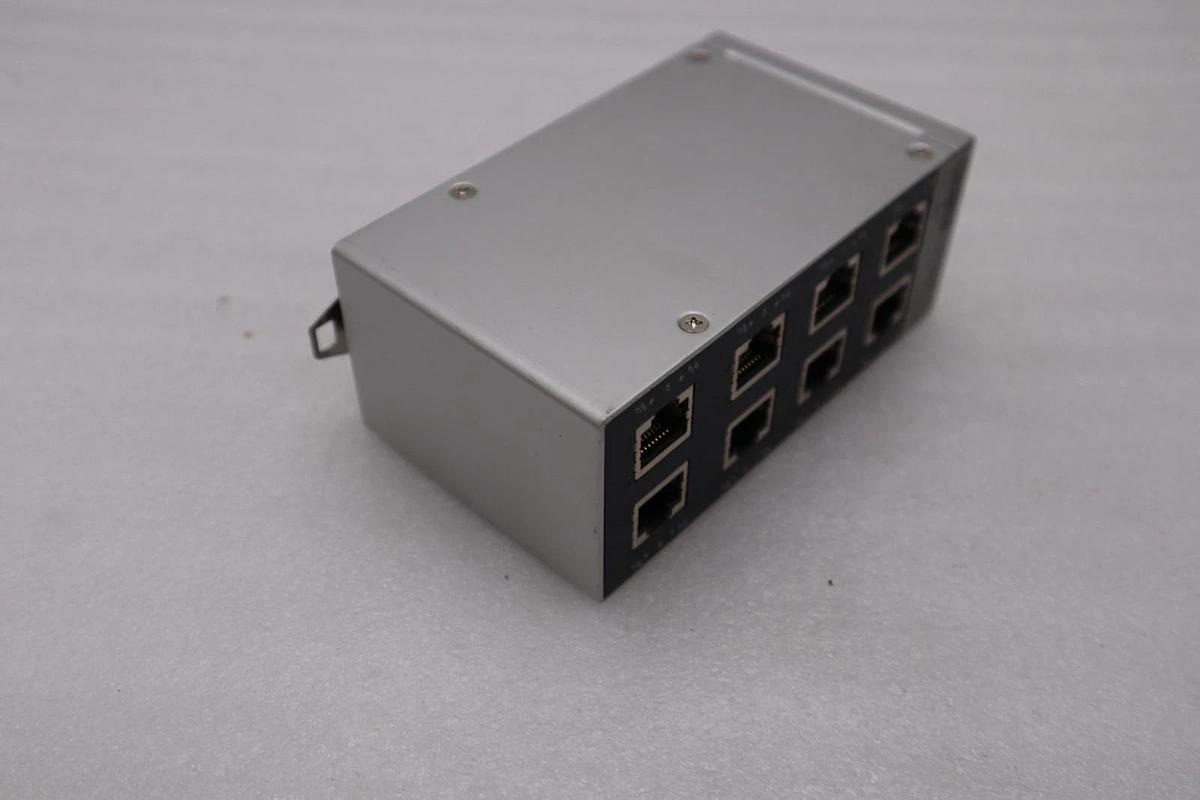 Phoenix Contact 2891673 FL Switch SFN 8GT - SURPLUS NEVER USED STOCK H458A