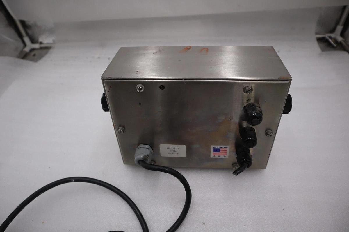 Used 7400 Pennsylvania Scale Digital Indicator Series STOCK 3426-D