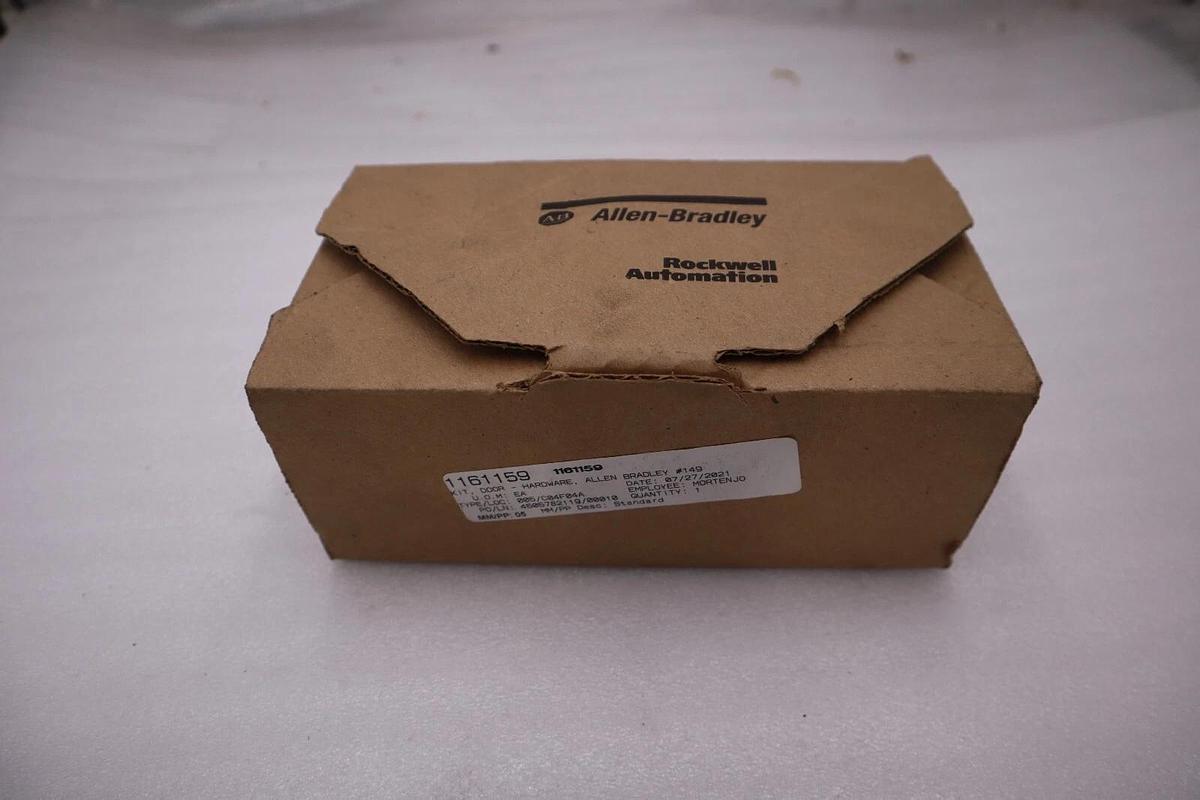 NEW OPEN BOX AB Allen-Bradley 1494F-L2 SER A Door Hardware Kit STOCK H1261