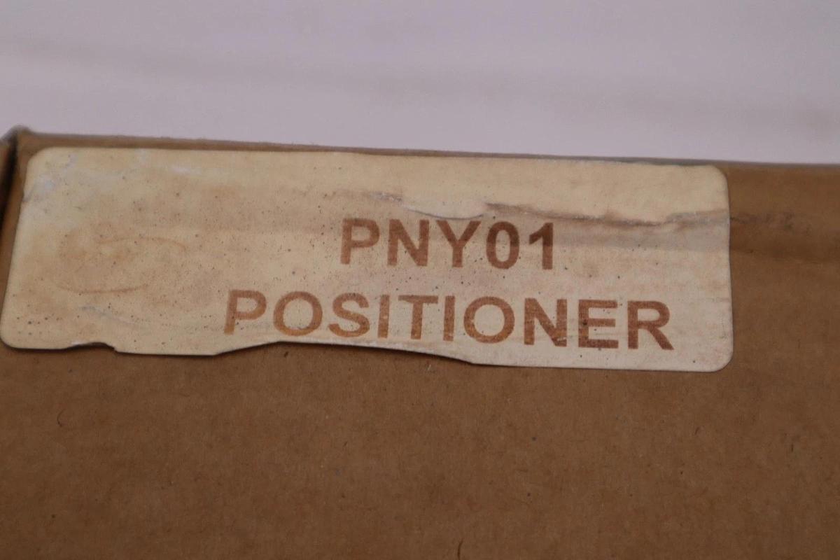 Used NIB MAX AIR PNYO1 PNY01 PNEUMATIC-PNEUMATIC VALVE POSITIONER STOCK H1858