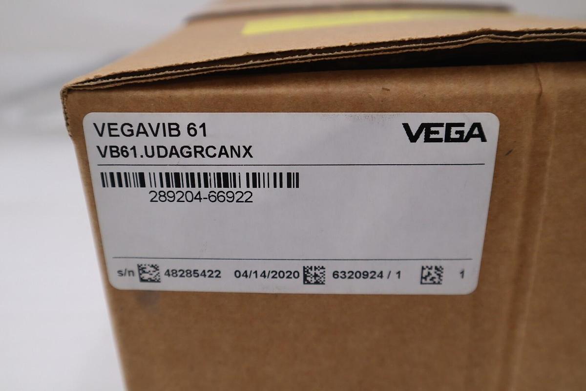 Vega VB61.UDAGRCANX VEGAVIB 61 NEW IN BOX VIBRATING LEVEL SWITCH STOCK G142